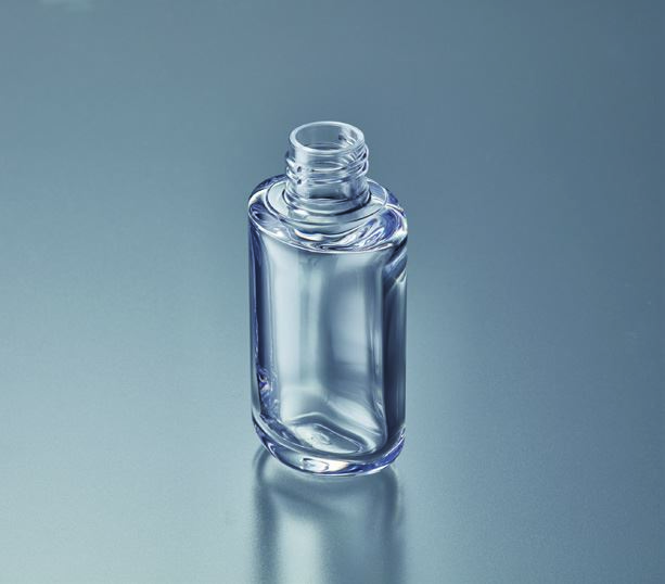 The finely designed PET bottle that looks like a perfume packaging